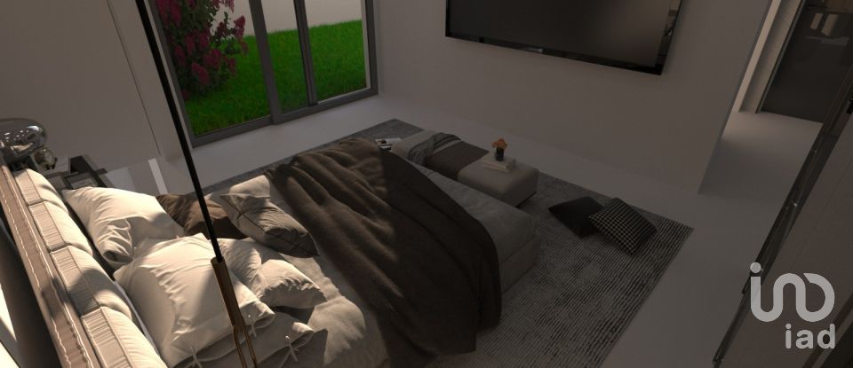 Casa T3 em Calheta de 241 m²