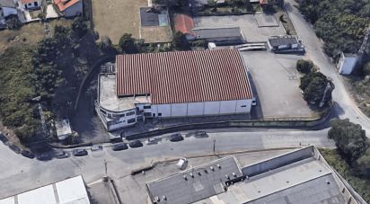 Pavillon T35 à Mafamude e Vilar do Paraíso de 1 760 m²