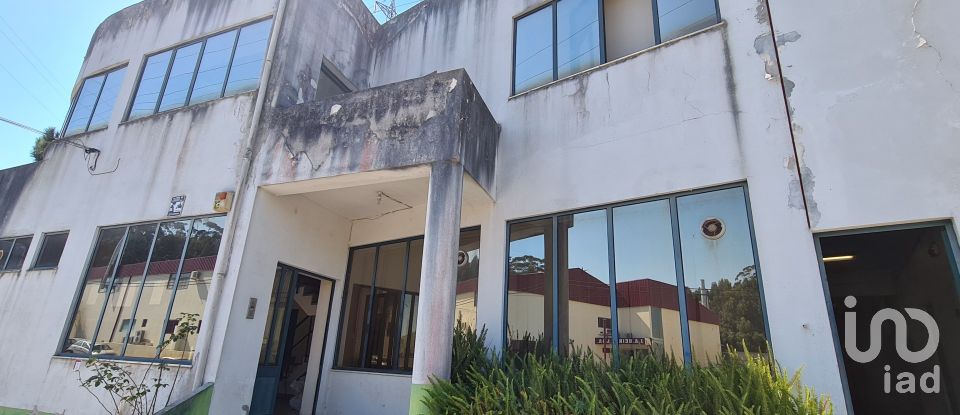 Armazém T35 em Mafamude e Vilar do Paraíso de 1 760 m²