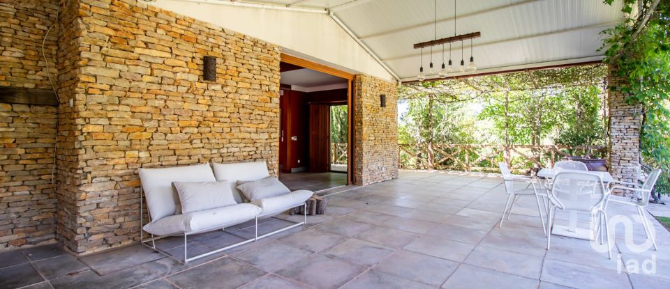 Moradia T3 em Sesimbra (Castelo) de 178 m²