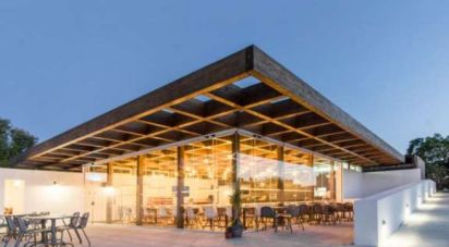 Hôtel 4* à São Teotónio de 1 633 m²