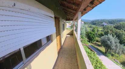 Maison T4 à Alvares de 214 m²