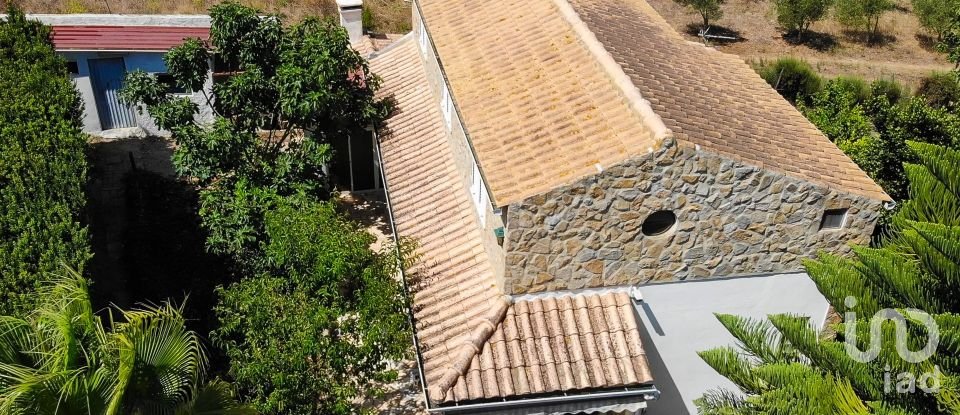 Quinta T3 em Carnota de 360 m²