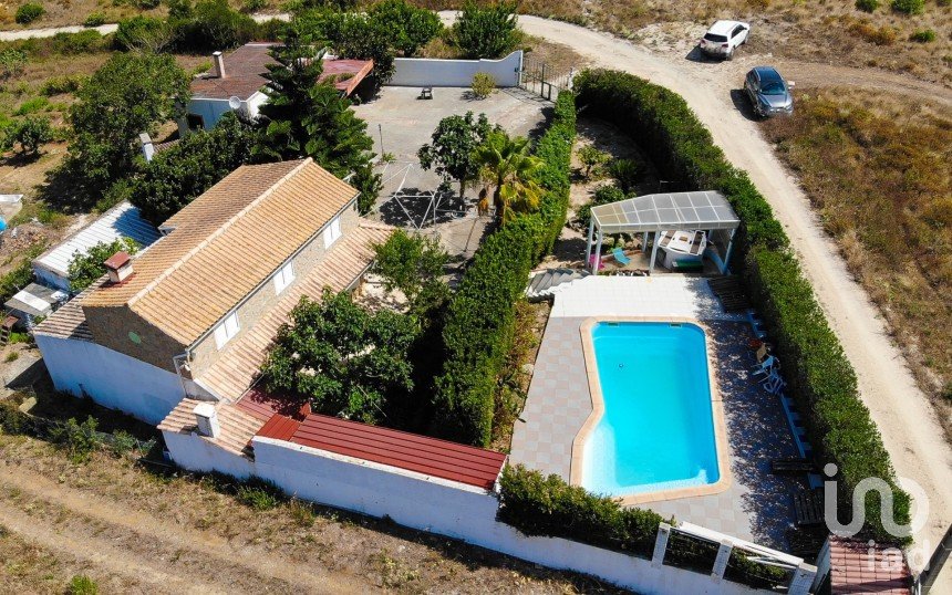 Quinta T3 em Carnota de 360 m²