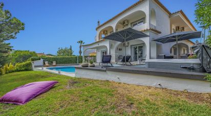 Gîte T4 à Quarteira de 311 m²