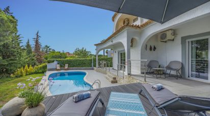 Gîte T4 à Quarteira de 311 m²