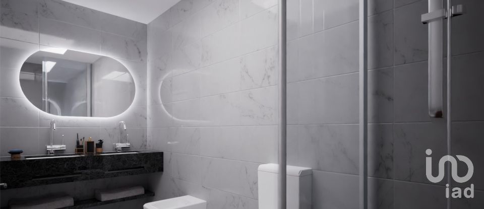 House T3 in Calheta of 201 m²