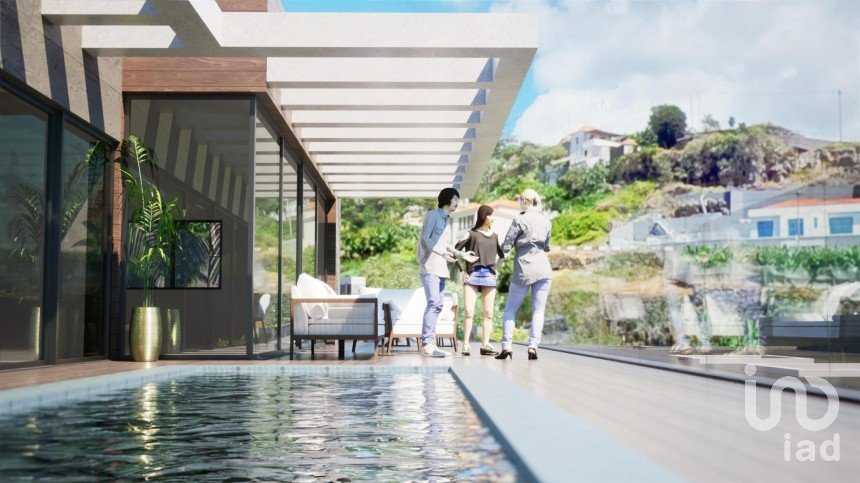 House T3 in Calheta of 198 m²