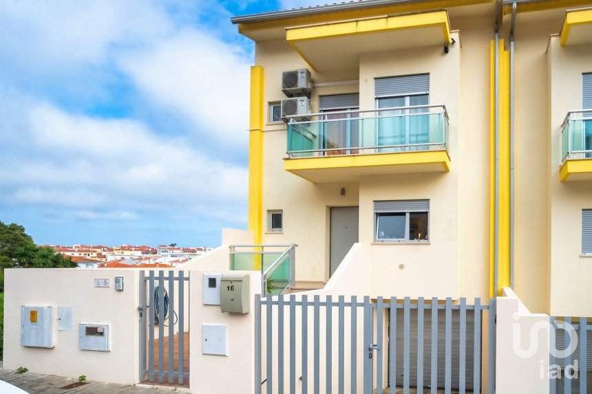 House T3 in Nazaré of 222 m²