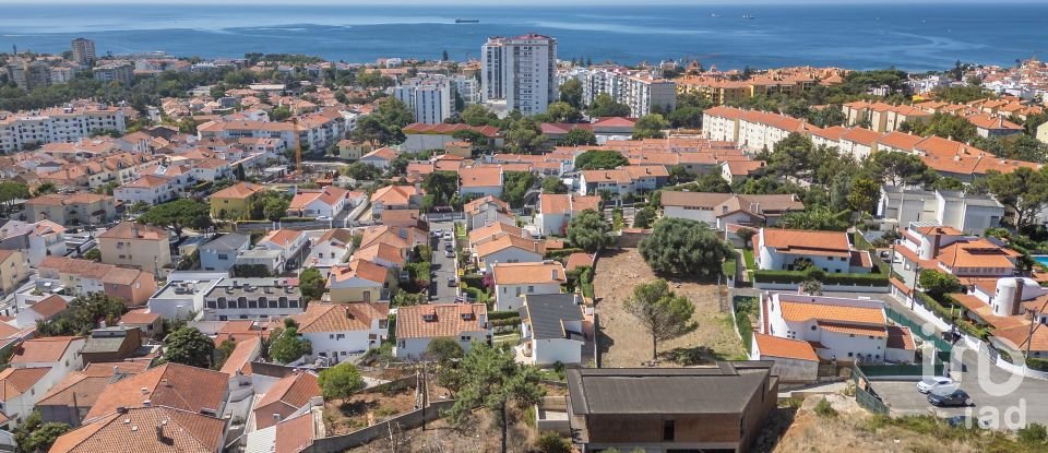 Moradia T6 em Cascais e Estoril de 696 m²