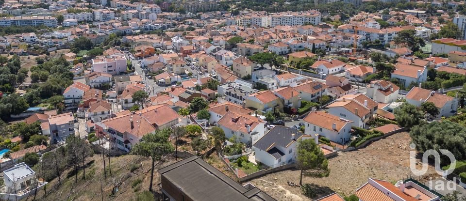 Moradia T6 em Cascais e Estoril de 696 m²