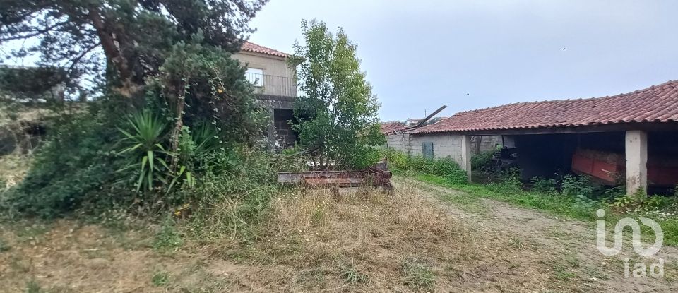 Moradia T3 em Barcelos, Vila Boa e Vila Frescainha (São Martinho e São Pedro) de 416 m²