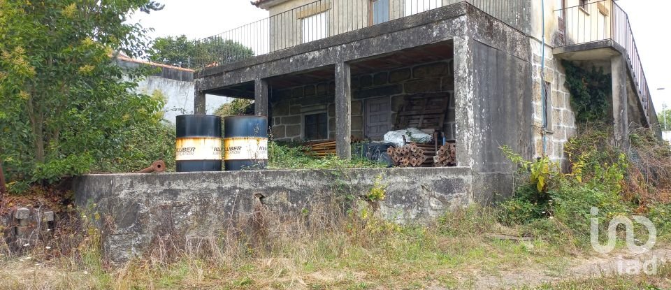 Moradia T3 em Barcelos, Vila Boa e Vila Frescainha (São Martinho e São Pedro) de 416 m²