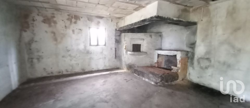 Moradia T3 em Barcelos, Vila Boa e Vila Frescainha (São Martinho e São Pedro) de 416 m²