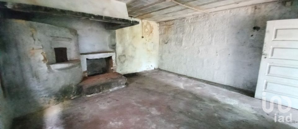 Moradia T3 em Barcelos, Vila Boa e Vila Frescainha (São Martinho e São Pedro) de 416 m²