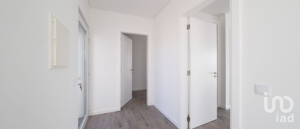 Moradia T3 em Atouguia da Baleia de 130 m²