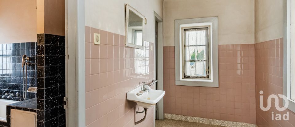 Terrain à Oliveira De Azeméis, Santiago De Riba-Ul, Ul, Macinhata Da Seixa E Madail de 5 351 m²