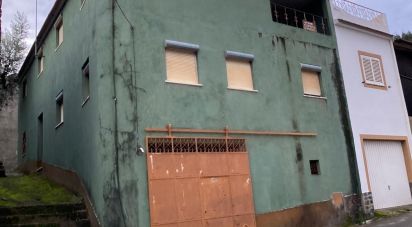 Maison de village T0 à Sobreira Formosa e Alvito da Beira de 206 m²