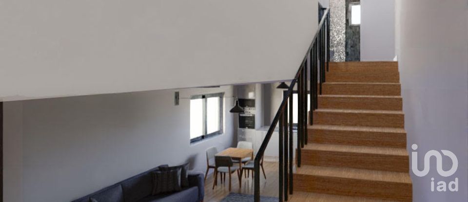 Moradia T2 em Alenquer (Santo Estêvão e Triana) de 84 m²