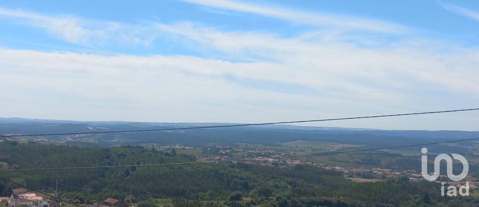 Armazém T0 em Lamas e Cercal de 80 m²