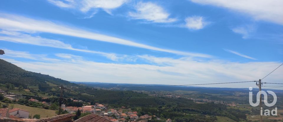 Armazém T0 em Lamas e Cercal de 80 m²