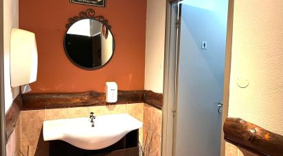 Shop / premises commercial in Cedofeita, Santo Ildefonso, Sé, Miragaia, São Nicolau e Vitória of 150 m²