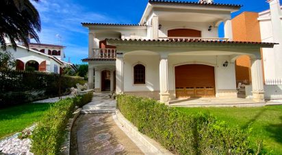 House T4 in Sintra (Santa Maria e São Miguel, São Martinho e São Pedro de Penaferrim) of 200 m²