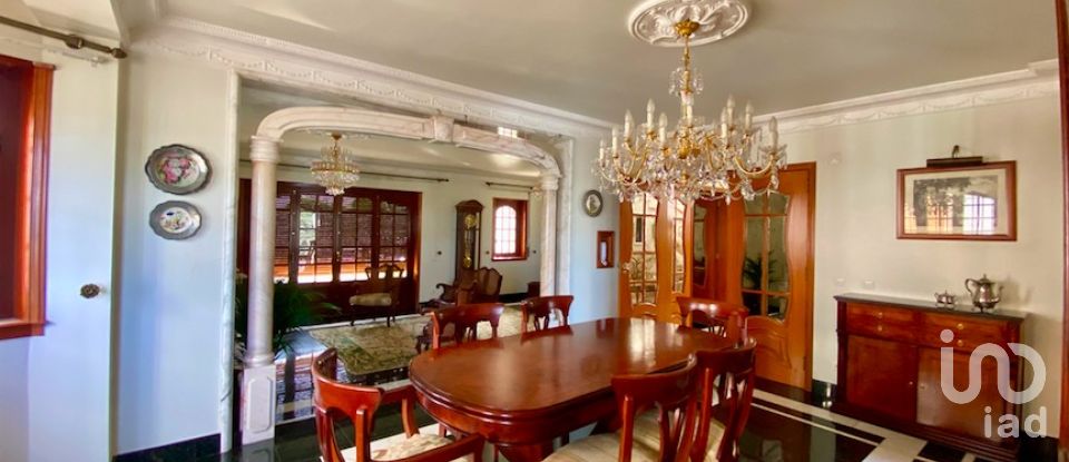 House T4 in Sintra (Santa Maria e São Miguel, São Martinho e São Pedro de Penaferrim) of 200 m²