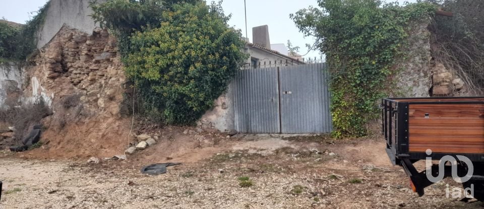 Maison de village T2 à Bárrio de 305 m²