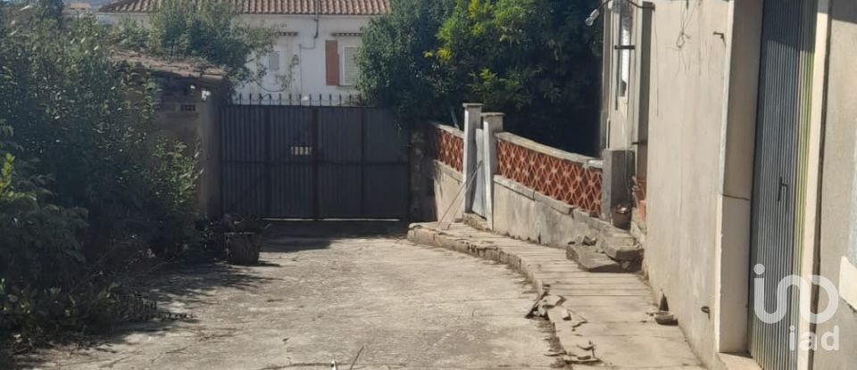 Maison de village T2 à Bárrio de 305 m²