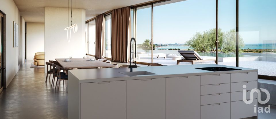 House T5 in Odiáxere of 630 m²