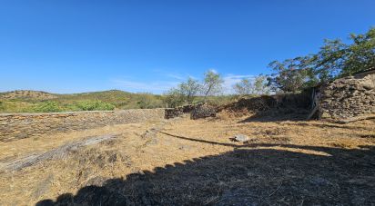 Terrain à Alcoutim e Pereiro de 276 m²