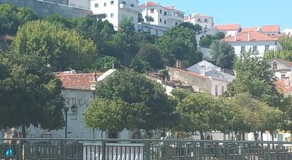 Maison T0 à Alenquer (Santo Estêvão e Triana) de 208 m²