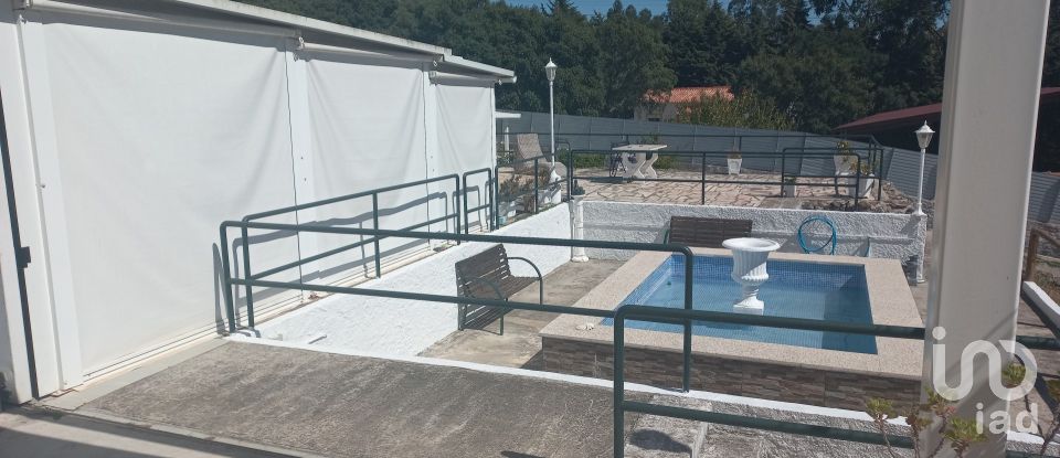 Casa T16 em Bucelas de 892 m²