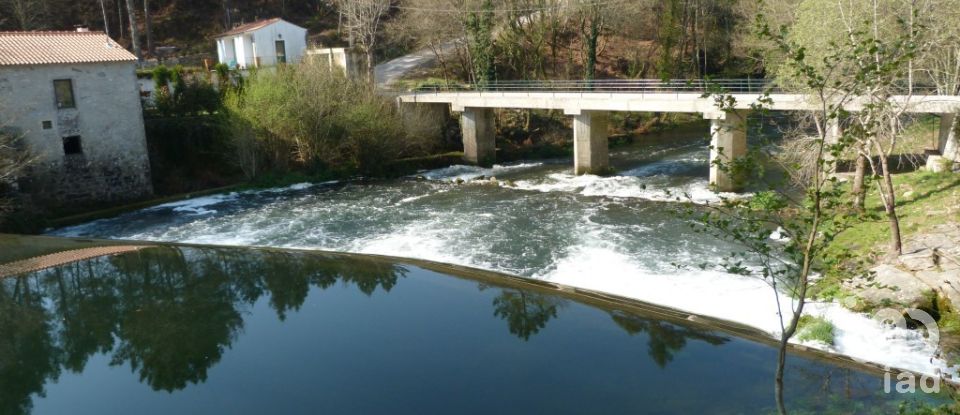 House T3 in Covas of 421 m²