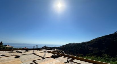 Maison T4 à Ribeira Brava de 202 m²
