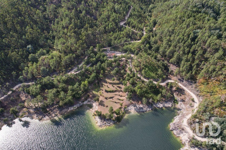 House T3 in Vilar da Veiga of 420 m²