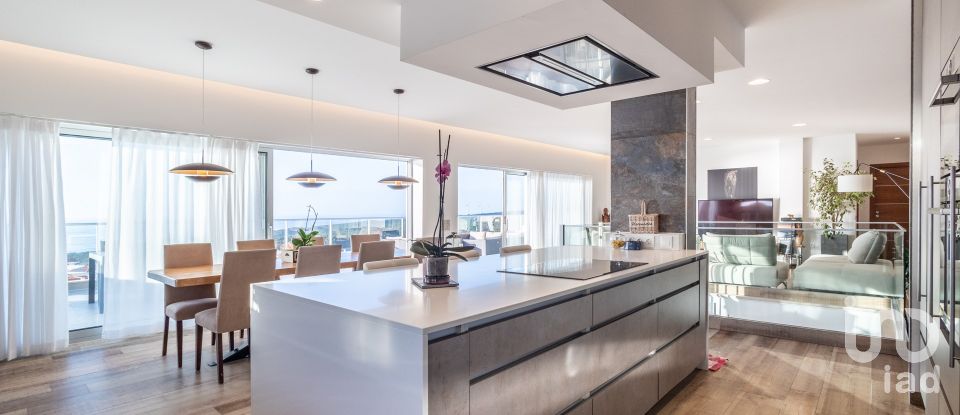 Casa T7 em Nazaré de 408 m²