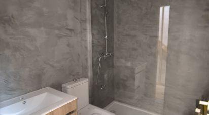 Maison de village T2 à Sanfins do Douro de 70 m²