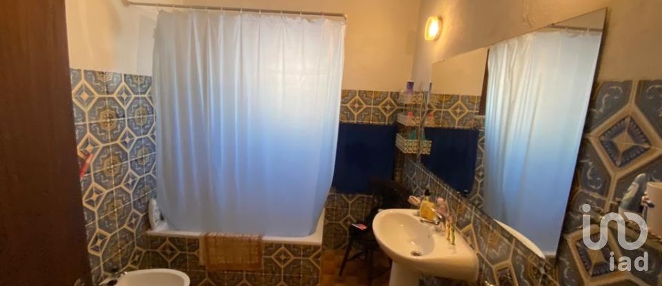 Maison T4 à Vila Nova do Ceira de 310 m²