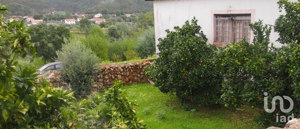 Maison T4 à Vila Nova do Ceira de 310 m²