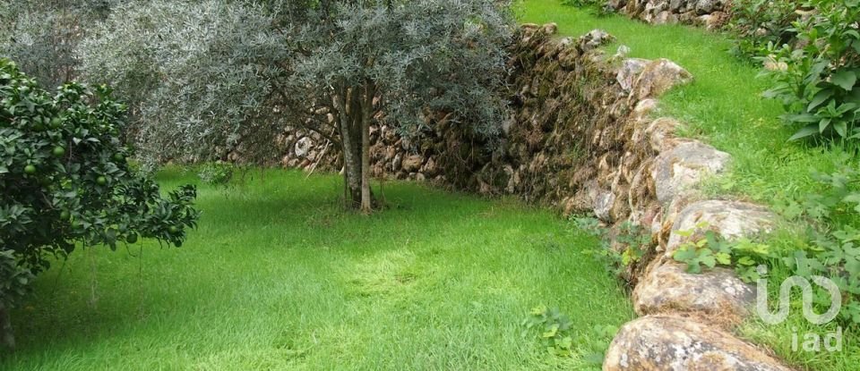 Maison T4 à Vila Nova do Ceira de 310 m²