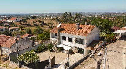 Ferme T3 à São Pedro de Tomar de 335 m²