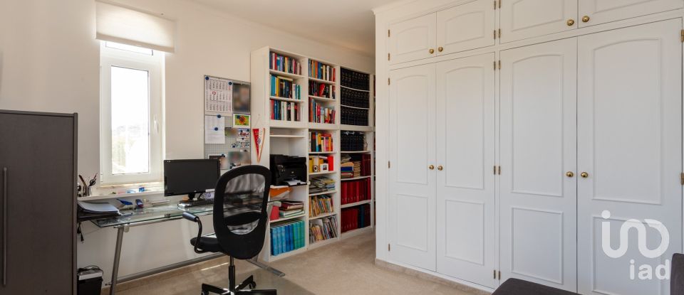 Moradia T4 em Loulé (São Clemente) de 270 m²