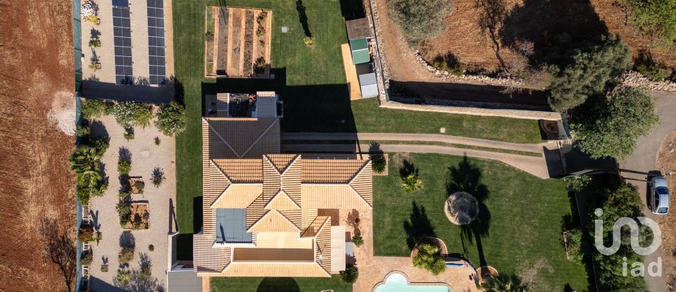 Moradia T4 em Loulé (São Clemente) de 270 m²