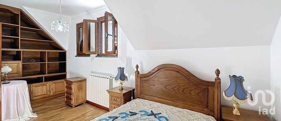 Moradia T8 em Meixedo e Padornelos de 514 m²