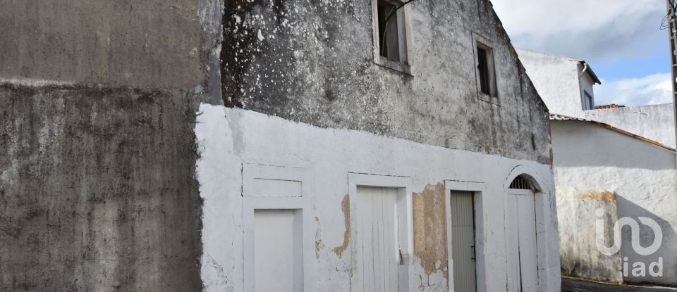 Maison de village T4 à Seiça de 188 m²