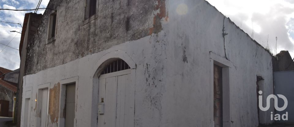 Maison de village T4 à Seiça de 188 m²