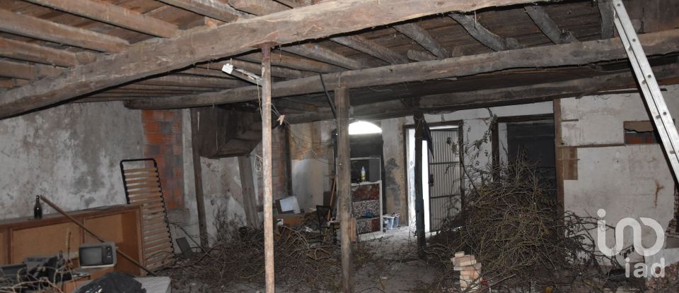 Maison de village T4 à Seiça de 188 m²