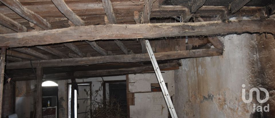 Maison de village T4 à Seiça de 188 m²